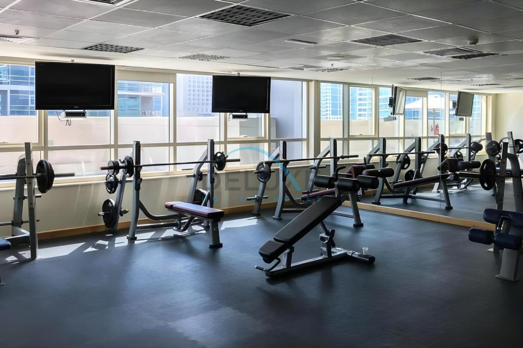 Apartment Partial Sea And View 2br With Balcony Near Marina Mall, Marina Quay West, Marina By Deluxe Homes *